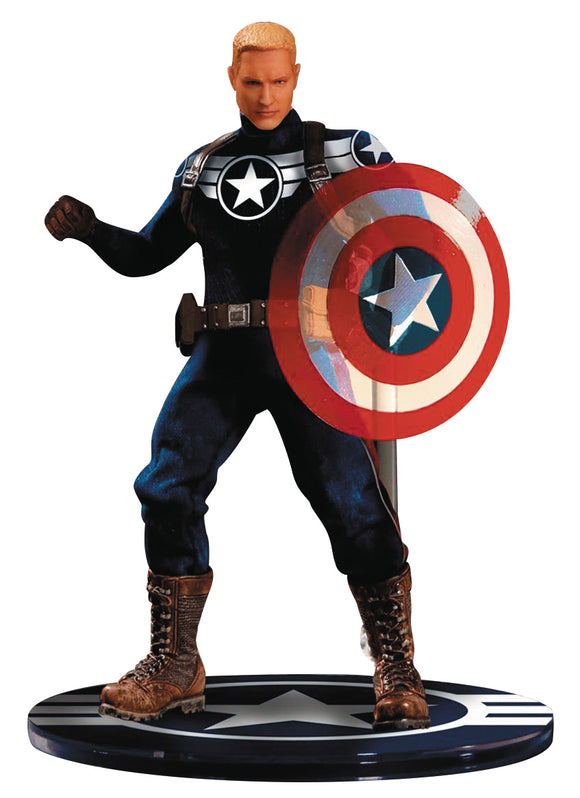 Mezco Toyz Marvel Commander Steve Rogers Captain America One:12 Quality Action Figure 112