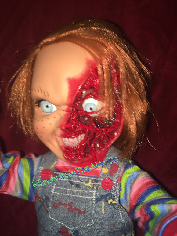 Mezco Child's Play 3 Talking Pizza Face Chucky Doll Mega Size 15