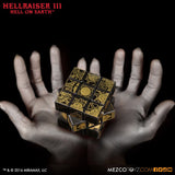 Mezco Hellraiser Pinhead Cenobite Puzzle Box Game Cube Movie Replica Piece