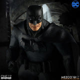 Mezco Collective One:12 Batman Supreme Knight Triology Action Figure DC Comics