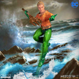 Mezco Toyz One:12 DC Comics Aquaman Comic Action Figure 1:12 Action Figure 112