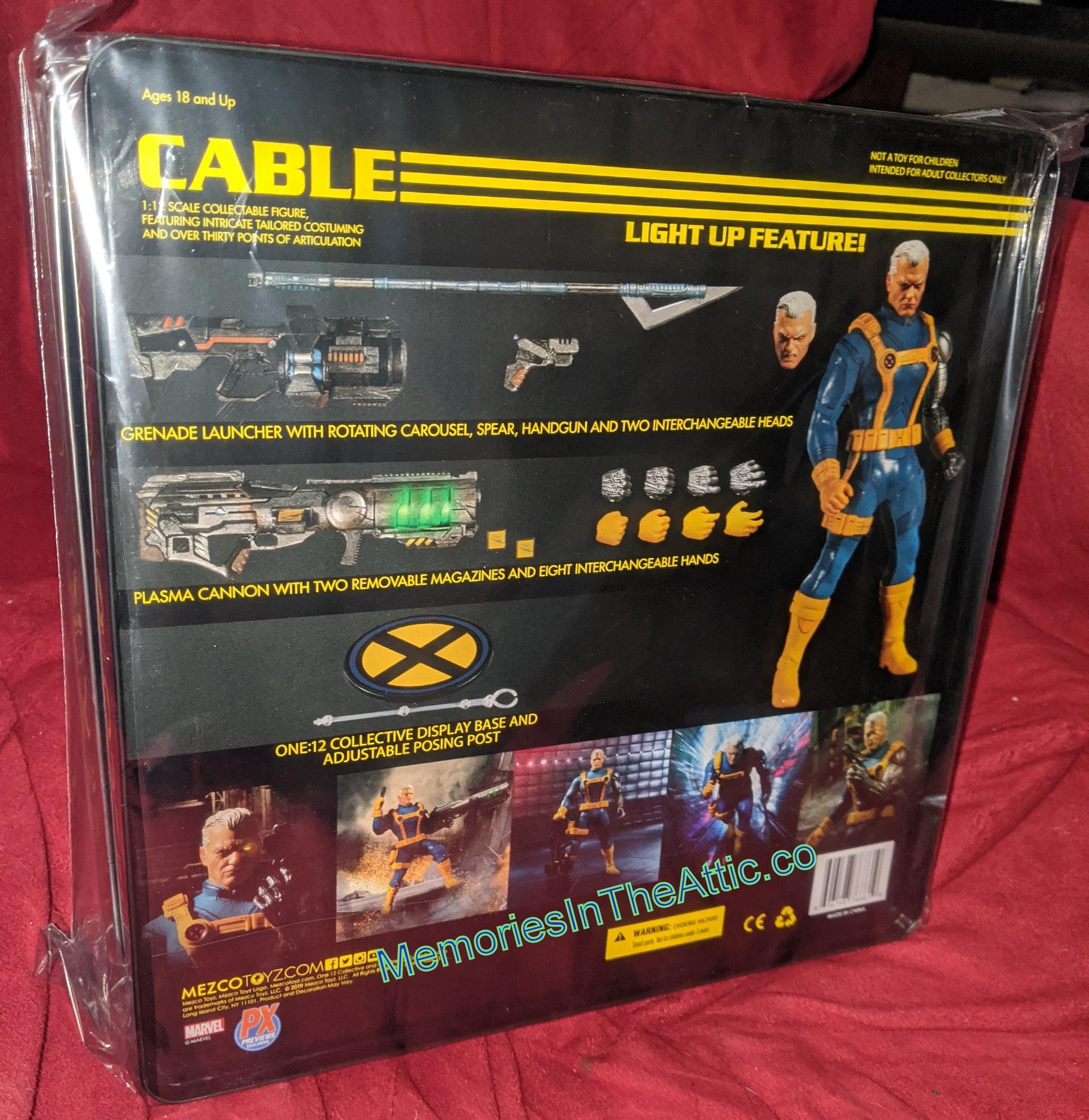Mezco Toyz One:12 Collective Preview Exclusive Cable Quality