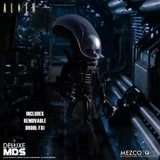 Mezco Toyz Mezco Designer Series MDS Alien Movie 1979 Deluxe Alien Figure Set